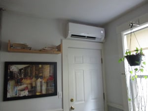 Brookline, MA, condo gets LG ductless system installed.