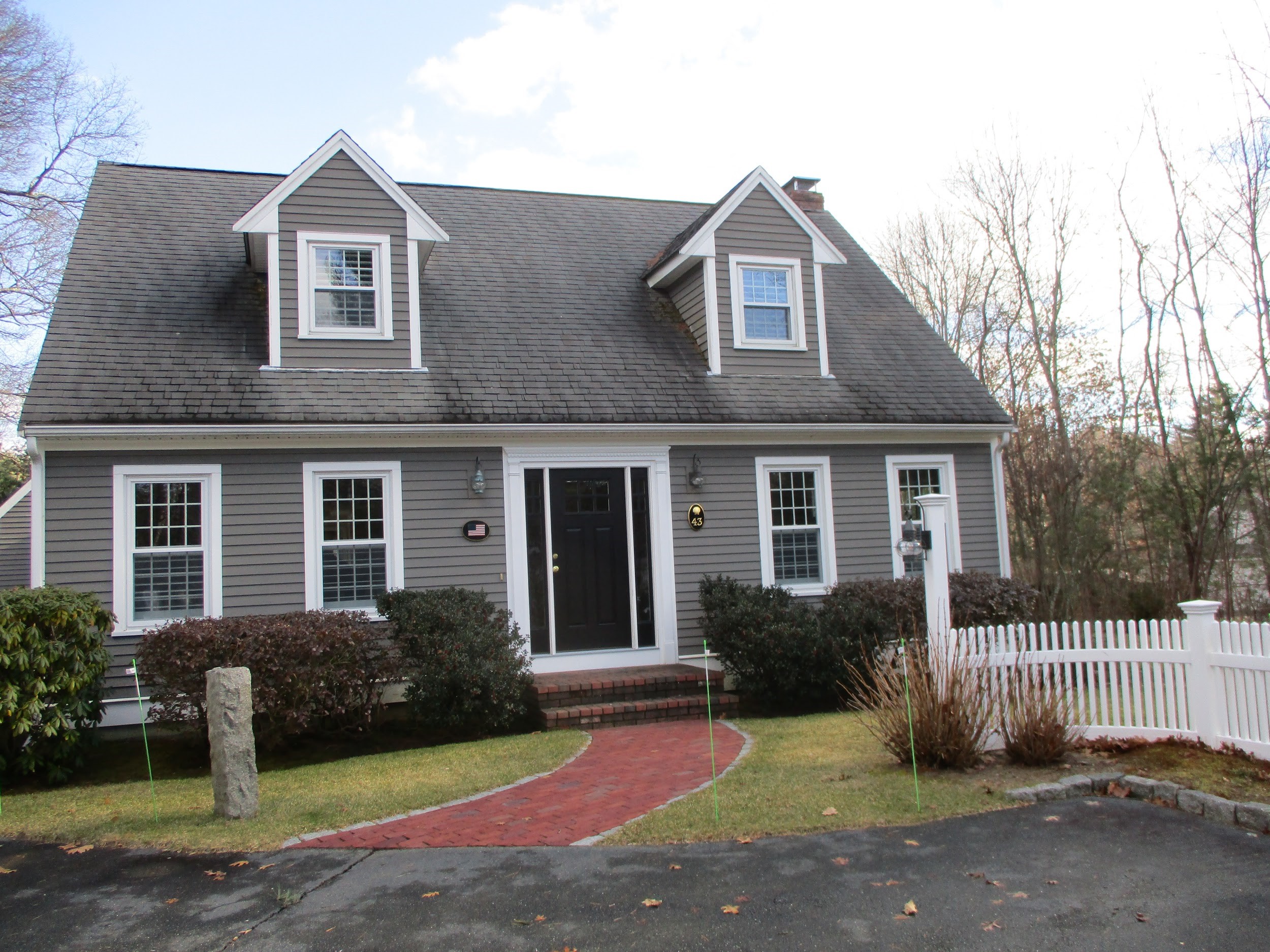 Duxbury, MA cape style home