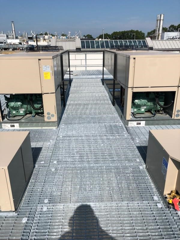 Outdoor condensers