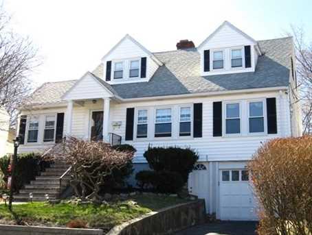Mattis House Waltham.jpg