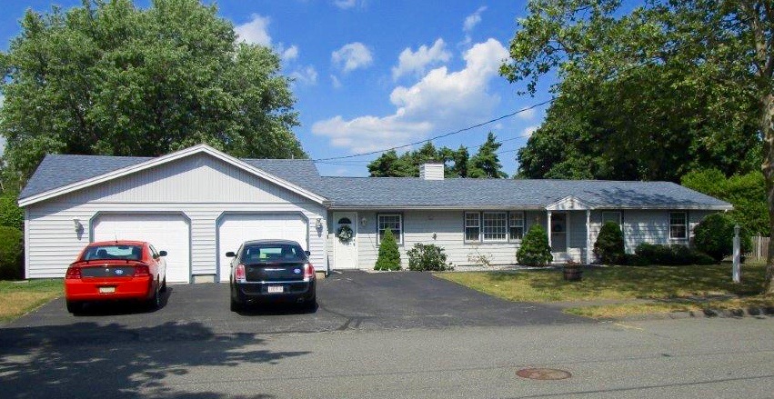 Hagen_House_Photo_1.jpg