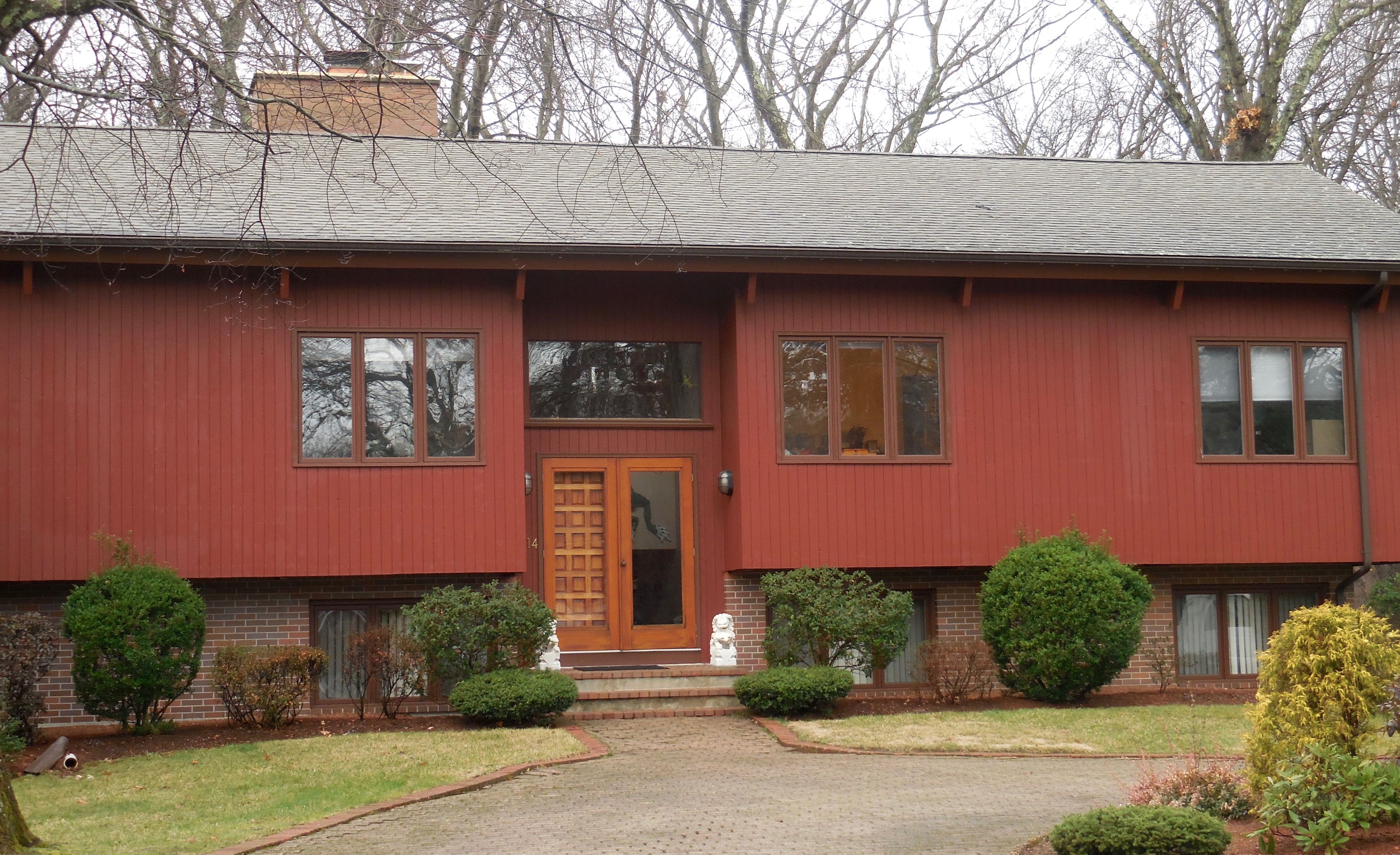 SANDY-ROBERT-WONG-FRONT-HOUSE_1.jpg